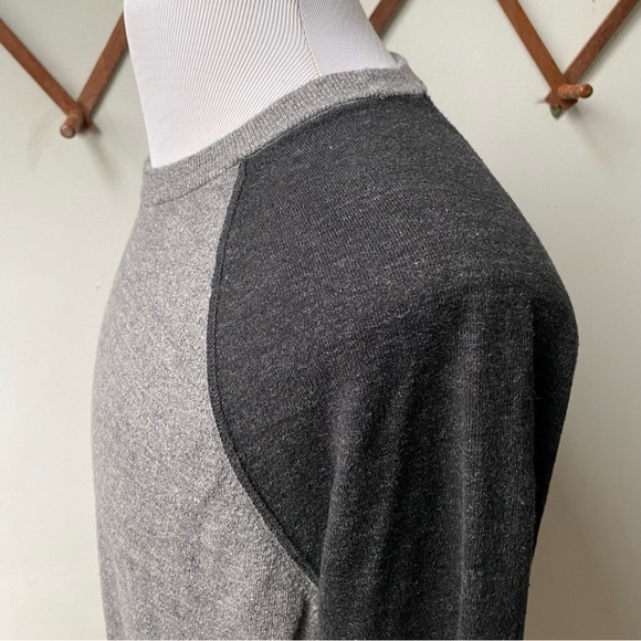 Banana Republic Organic Cotton Sweater - Picture 5 of 9